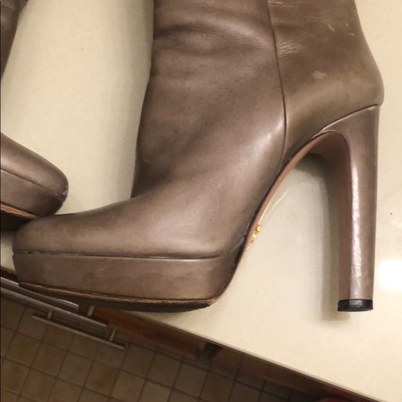 Prada boots - Picture 7 of 12